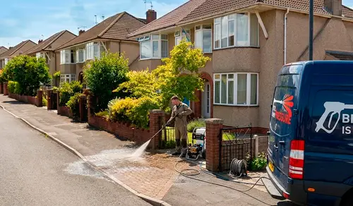 Pressure Washing Driveway in Bromley Heath